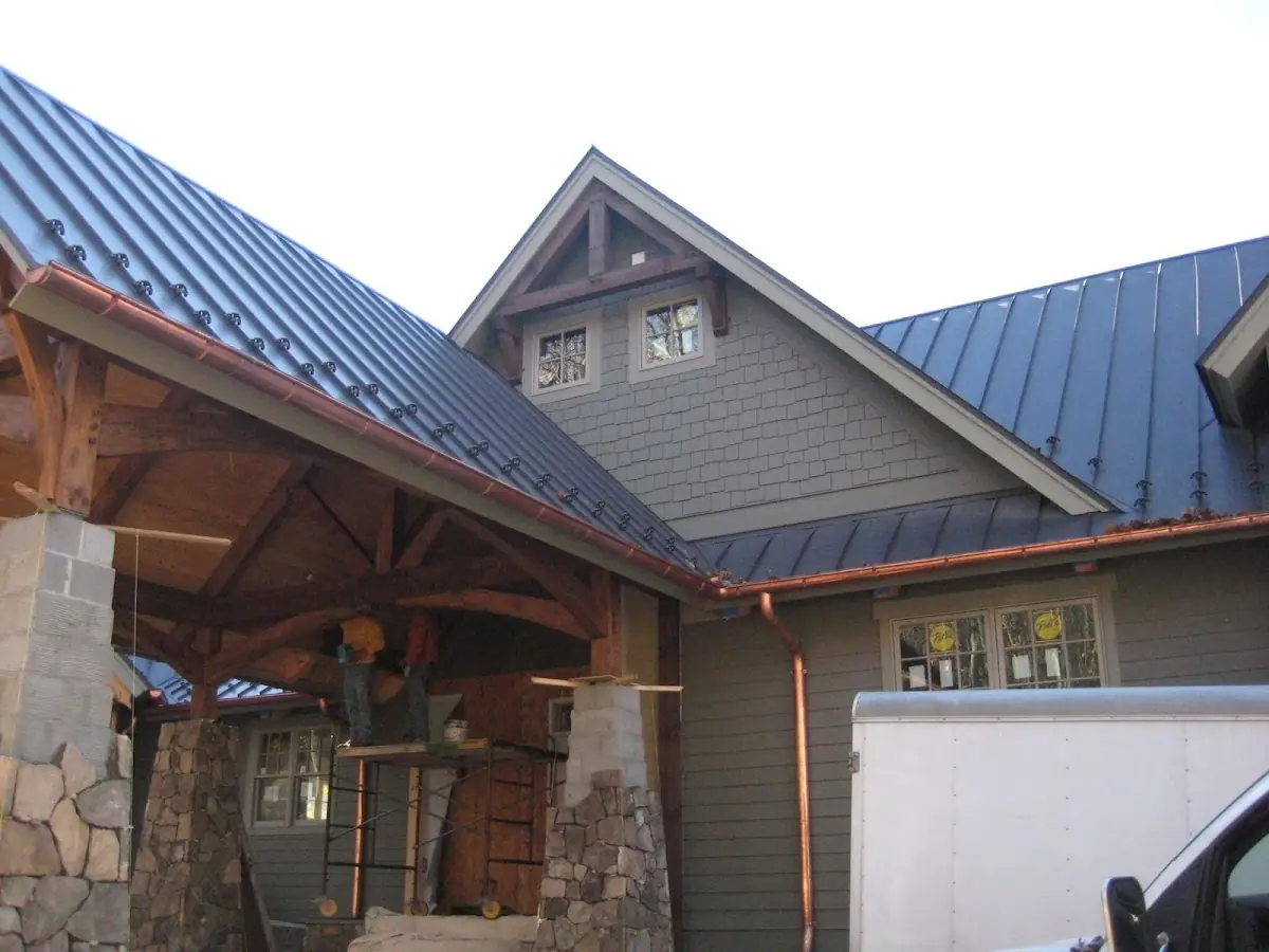 Craftsman Roofing team delivering quality roofing work in West Babylon